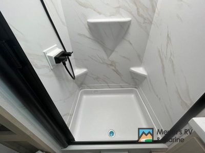 2026 Grand Design Imagine - Photo 28