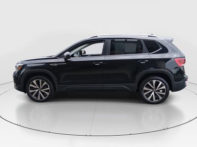 2024 Volkswagen Taos - Photo 4