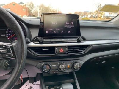 2023 Kia Forte LXS - Photo 19