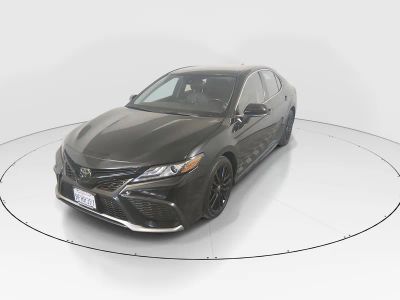 2023 Toyota Camry - Photo 3