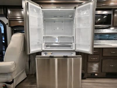 2023 Holiday Rambler NAVIGATOR - Photo 9