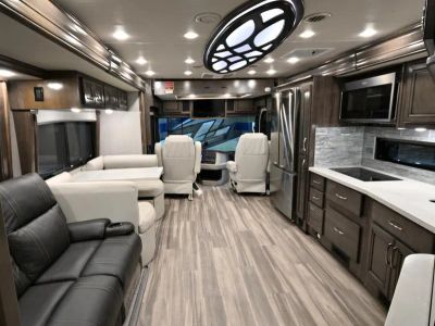 2023 Holiday Rambler NAVIGATOR - Photo 3