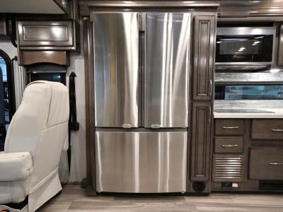 2023 Holiday Rambler NAVIGATOR - Photo 8