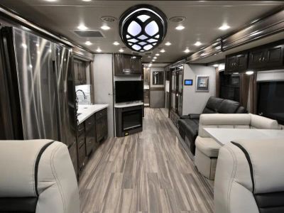 2023 Holiday Rambler NAVIGATOR - Photo 6