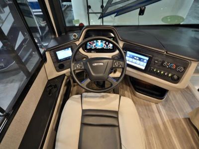 2023 Holiday Rambler NAVIGATOR - Photo 2