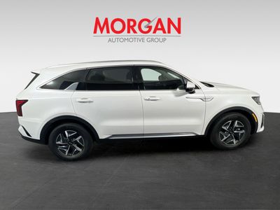 2021 Kia Sorento Hybrid - Photo 2
