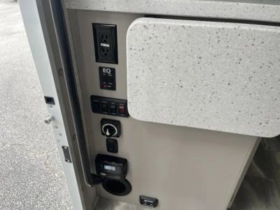 2023 Thor Motor Coach Quantum - Photo 11