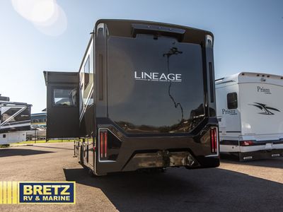 2026 Grand Design Lineage Series M - Photo 3