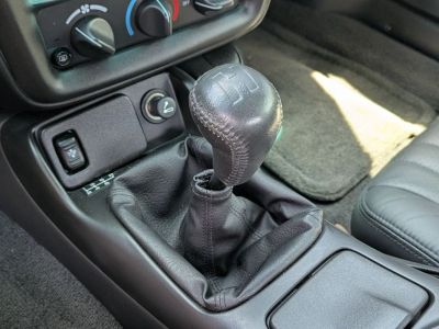2002 Chevrolet Camaro - Photo 16