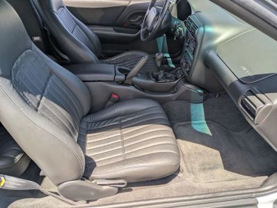 2002 Chevrolet Camaro - Photo 18