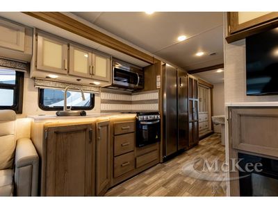 2026 Thor Motor Coach Luminate - Photo 14
