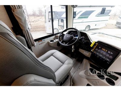 2026 Thor Motor Coach Luminate - Photo 5