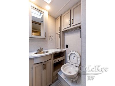 2026 Thor Motor Coach Luminate - Photo 20