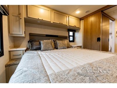 2026 Thor Motor Coach Luminate - Photo 22