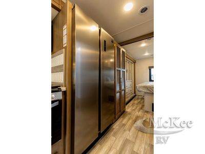 2026 Thor Motor Coach Luminate - Photo 18