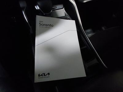 2023 Kia Sorento - Photo 18
