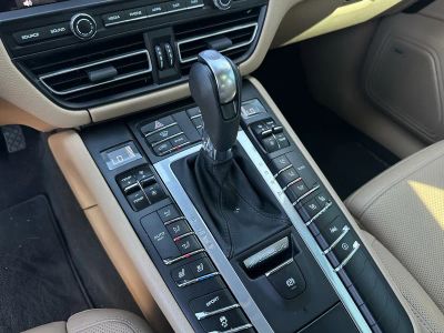 2021 Porsche Macan — photo 28 view