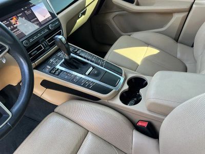 2021 Porsche Macan — photo 23 view