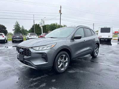 2025 Ford Escape ST-Line in Gray — front three-quarter view