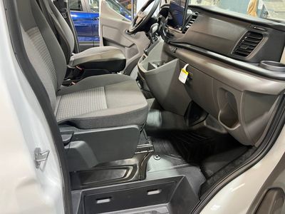 2026 Ford Transit Cargo Van - Photo 11