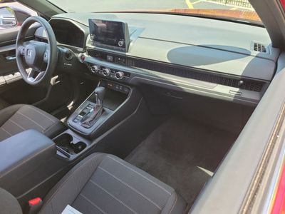 2023 Honda CR-V Hybrid — photo 11 view