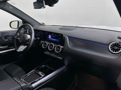 2026 Mercedes-Benz GLA — photo 30 view