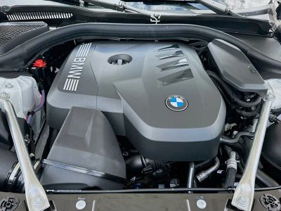 2026 BMW 5 Series — photo 25 view
