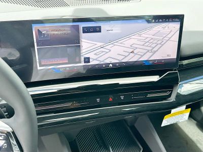 2026 BMW 5 Series — photo 10 view