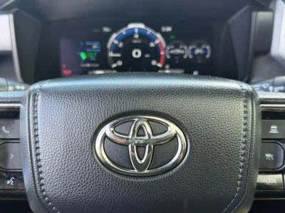 2023 Toyota Tundra - Photo 25