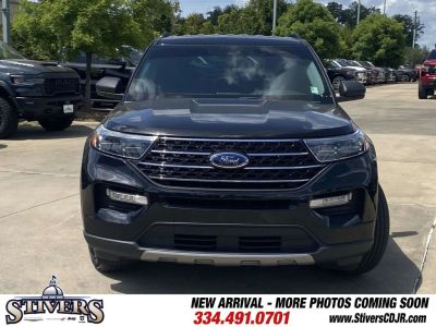 2020 Ford Explorer - Photo 2