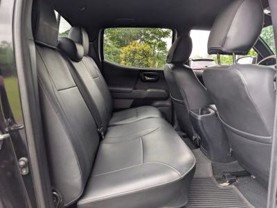 2021 Toyota Tacoma - Photo 21