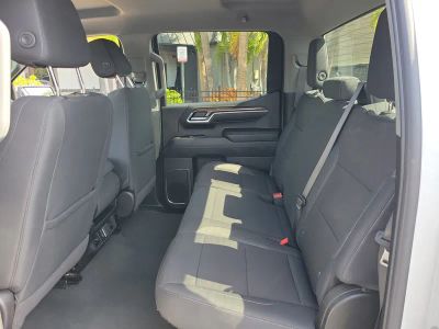 2025 Chevrolet Silverado 1500 — photo 16 view