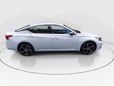 2024 Nissan Altima - Photo 8