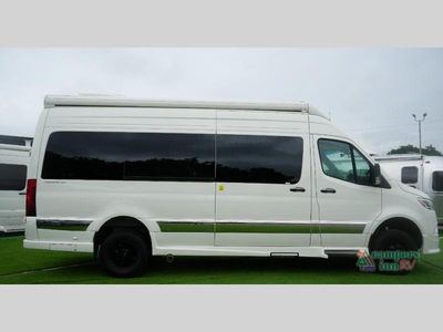 2027 Grech RV Terreno-ion AWD - Photo 3