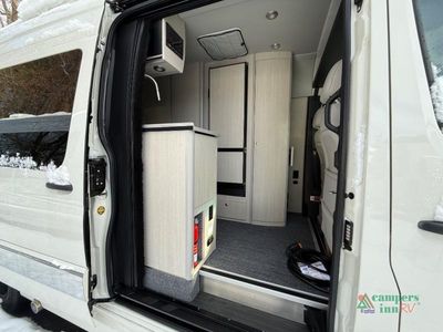 2027 Grech RV Terreno-ion AWD - Photo 12