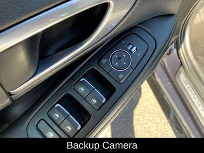 2023 Hyundai Sonata Hybrid Limited - Photo 14