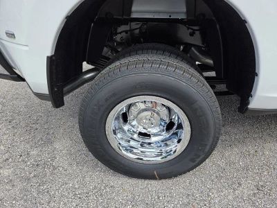 2026 Ram 3500 — photo 16 view