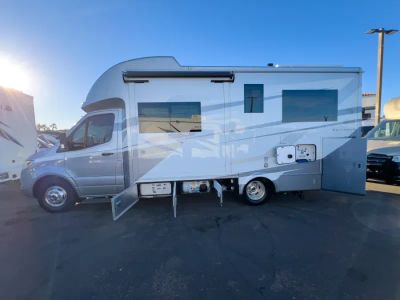 2025 Tiffin WAYFARER — photo 25 view