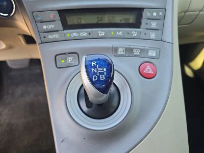 2015 Toyota Prius — photo 19 view