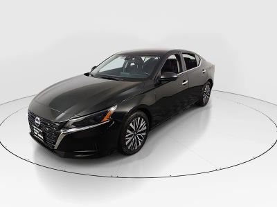 2024 Nissan Altima - Photo 3