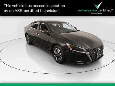 2024 Nissan Altima - Photo 1