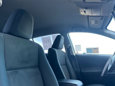 2018 Toyota RAV4 - Photo 18