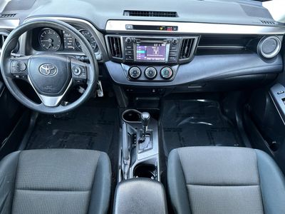 2018 Toyota RAV4 - Photo 3