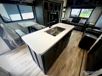 2027 Venture RV SportTrek Touring Edition — photo 11 view