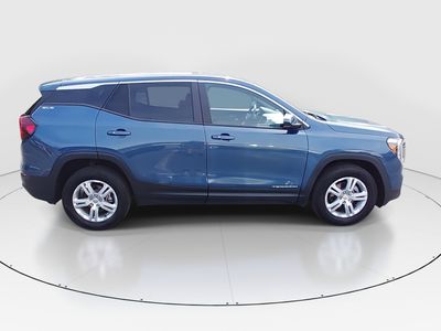2024 GMC Terrain — photo 8 view