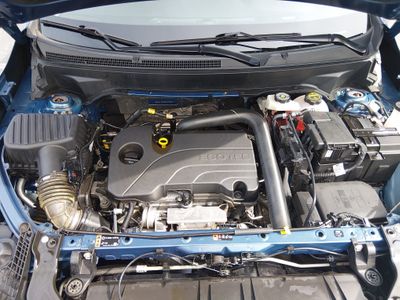 2024 GMC Terrain — photo 9 view