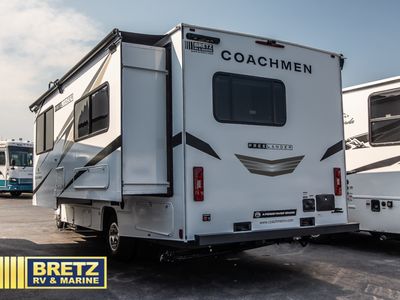 2026 Coachmen RV Freelander - Photo 4