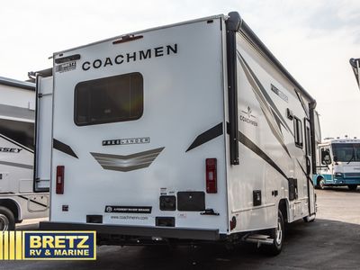 2026 Coachmen RV Freelander - Photo 5