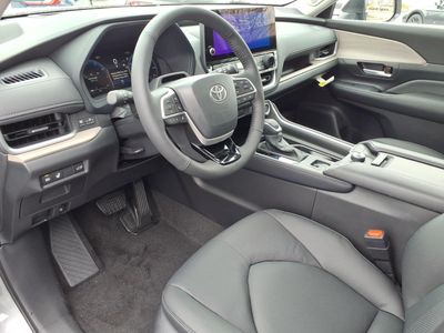 2026 Toyota Grand Highlander - Photo 9