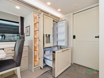 2026 Tiffin Motorhomes Allegro Bus — photo 17 view